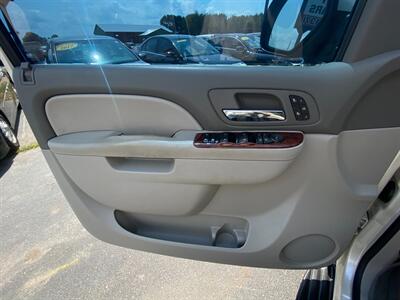 2014 GMC Yukon SLT   - Photo 29 - Schoolcraft, MI 49087