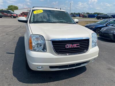 2014 GMC Yukon SLT   - Photo 3 - Schoolcraft, MI 49087