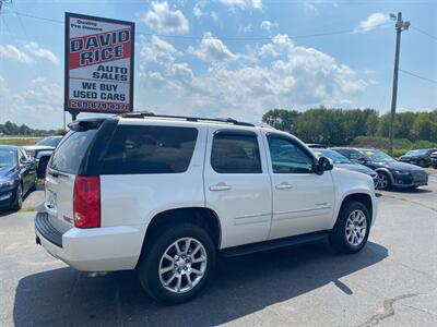 2014 GMC Yukon SLT   - Photo 9 - Schoolcraft, MI 49087