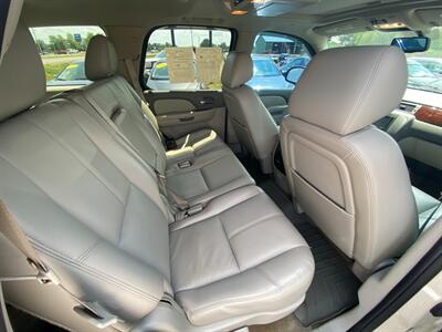 2014 GMC Yukon SLT   - Photo 19 - Schoolcraft, MI 49087