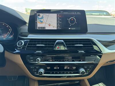 2020 BMW 5 Series M550i xDrive   - Photo 19 - Schoolcraft, MI 49087
