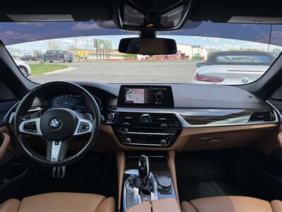 2020 BMW 5 Series M550i xDrive   - Photo 23 - Schoolcraft, MI 49087