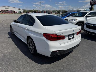 2020 BMW 5 Series M550i xDrive   - Photo 2 - Schoolcraft, MI 49087