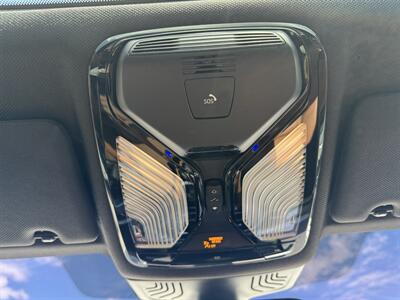 2020 BMW 5 Series M550i xDrive   - Photo 18 - Schoolcraft, MI 49087