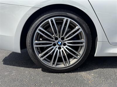 2020 BMW 5 Series M550i xDrive   - Photo 35 - Schoolcraft, MI 49087