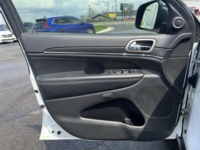 2015 Jeep Grand Cherokee Limited   - Photo 6 - Schoolcraft, MI 49087
