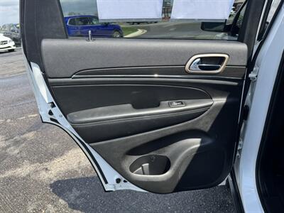 2015 Jeep Grand Cherokee Limited   - Photo 20 - Schoolcraft, MI 49087