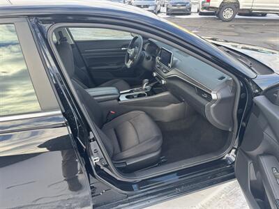 2024 Nissan Altima 2.5 SV   - Photo 26 - Schoolcraft, MI 49087