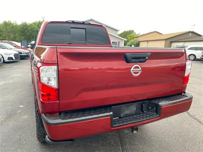 2019 Nissan Titan XD PRO-4X   - Photo 8 - Schoolcraft, MI 49087