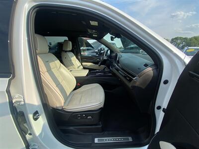 2021 Cadillac Escalade Sport   - Photo 9 - Schoolcraft, MI 49087