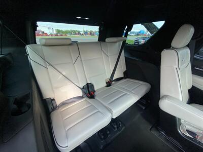 2021 Cadillac Escalade Sport   - Photo 16 - Schoolcraft, MI 49087