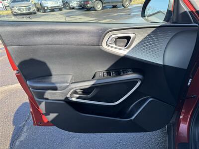 2020 Kia Soul LX   - Photo 6 - Schoolcraft, MI 49087