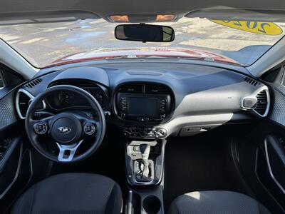 2020 Kia Soul LX   - Photo 18 - Schoolcraft, MI 49087