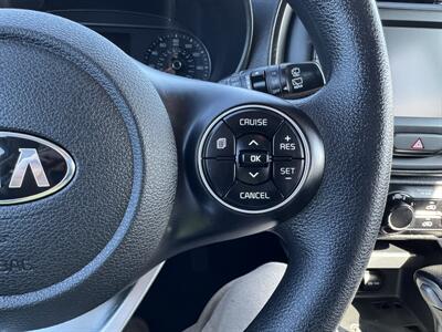 2020 Kia Soul LX   - Photo 10 - Schoolcraft, MI 49087