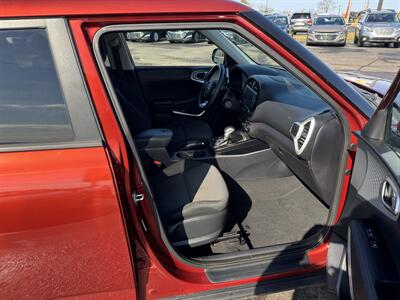 2020 Kia Soul LX   - Photo 26 - Schoolcraft, MI 49087