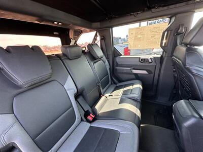 2022 Ford Bronco Black Diamond   - Photo 22 - Schoolcraft, MI 49087