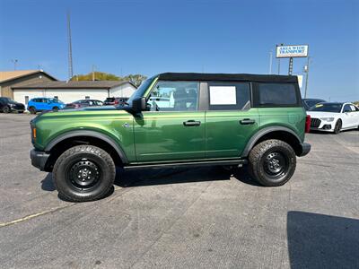 2022 Ford Bronco Black Diamond   - Photo 5 - Schoolcraft, MI 49087