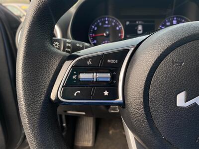 2024 Kia Forte LXS   - Photo 25 - Schoolcraft, MI 49087