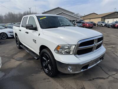 2022 RAM 1500 Classic SLT   - Photo 4 - Schoolcraft, MI 49087