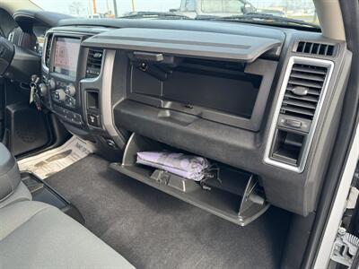 2022 RAM 1500 Classic SLT   - Photo 31 - Schoolcraft, MI 49087