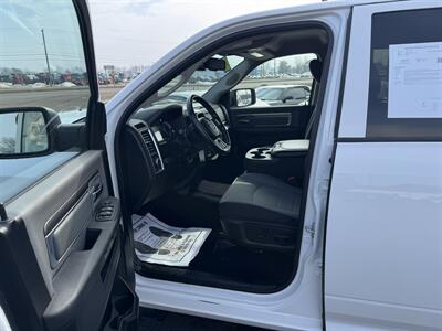 2022 RAM 1500 Classic SLT   - Photo 7 - Schoolcraft, MI 49087