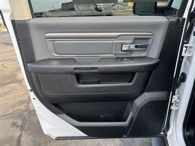 2022 RAM 1500 Classic SLT   - Photo 20 - Schoolcraft, MI 49087