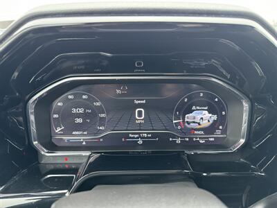 2024 GMC Sierra 1500 SLT - Photo 10 - Schoolcraft, MI 49087