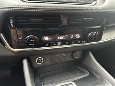 2022 Nissan Rogue SV   - Photo 15 - Schoolcraft, MI 49087