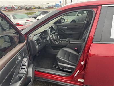 2022 Nissan Rogue SV   - Photo 7 - Schoolcraft, MI 49087