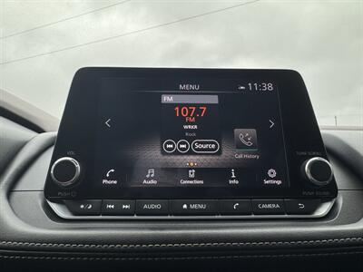 2022 Nissan Rogue SV   - Photo 14 - Schoolcraft, MI 49087