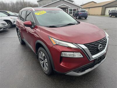 2022 Nissan Rogue SV   - Photo 4 - Schoolcraft, MI 49087
