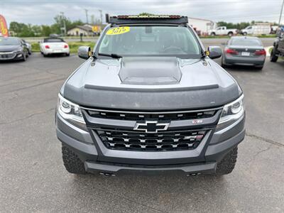 2019 Chevrolet Colorado ZR2   - Photo 4 - Schoolcraft, MI 49087