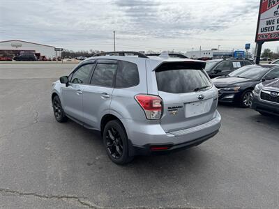 2018 Subaru Forester 2.5i Premium   - Photo 2 - Schoolcraft, MI 49087