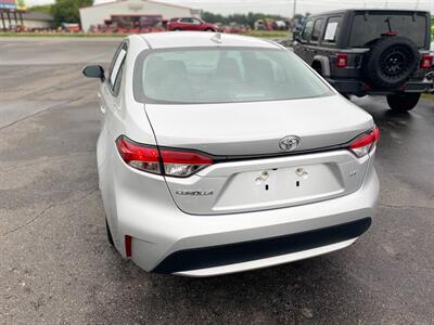 2021 Toyota Corolla LE   - Photo 3 - Schoolcraft, MI 49087