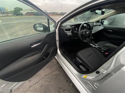 2021 Toyota Corolla LE   - Photo 9 - Schoolcraft, MI 49087