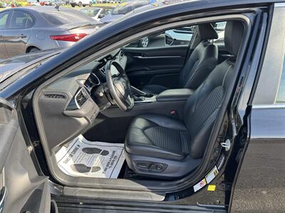 2018 Toyota Camry SE   - Photo 6 - Schoolcraft, MI 49087