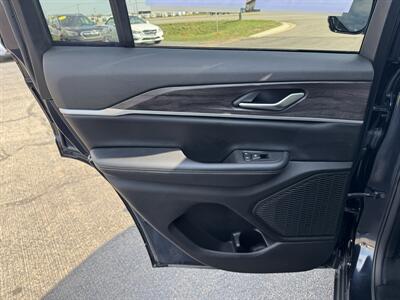 2024 Jeep Grand Cherokee Limited   - Photo 22 - Schoolcraft, MI 49087