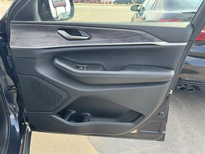 2024 Jeep Grand Cherokee Limited   - Photo 27 - Schoolcraft, MI 49087