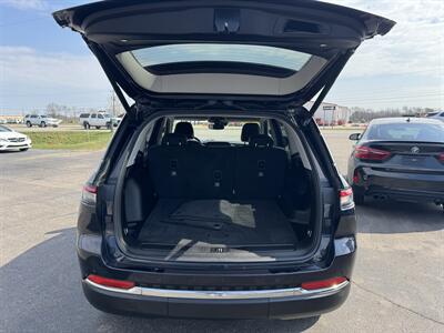 2024 Jeep Grand Cherokee Limited   - Photo 30 - Schoolcraft, MI 49087