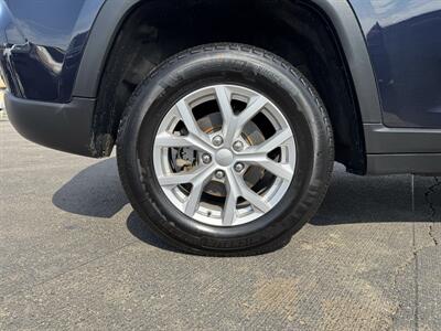 2024 Jeep Grand Cherokee Limited   - Photo 34 - Schoolcraft, MI 49087