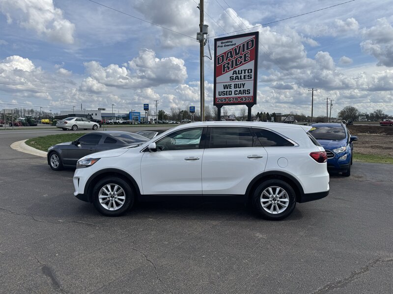 Snow White Pearl 2020 Kia Sorento L FWD SUV / Crossover Front-Wheel Drive Automatic