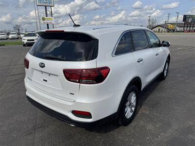2020 Kia Sorento L   - Photo 3 - Schoolcraft, MI 49087