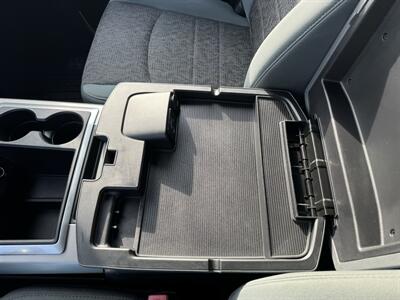 2014 RAM 1500 SLT   - Photo 17 - Schoolcraft, MI 49087