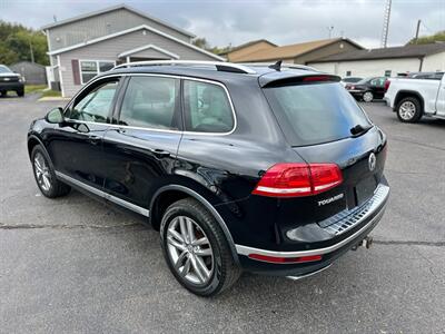 2015 Volkswagen Touareg TDI Sport   - Photo 7 - Schoolcraft, MI 49087