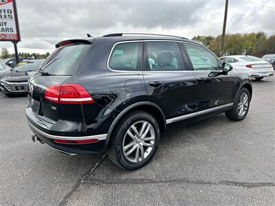 2015 Volkswagen Touareg TDI Sport   - Photo 11 - Schoolcraft, MI 49087
