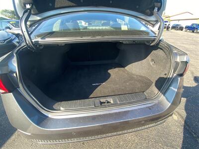 2023 Nissan Sentra SV   - Photo 14 - Schoolcraft, MI 49087