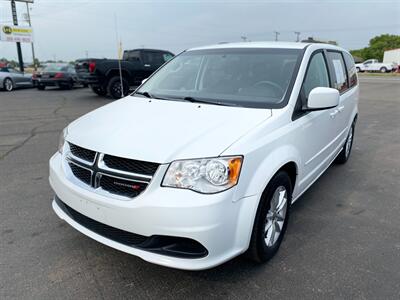 2016 Dodge Grand Caravan SXT   - Photo 3 - Schoolcraft, MI 49087