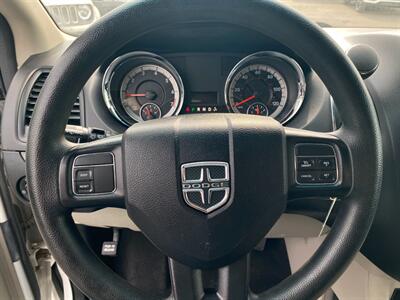 2016 Dodge Grand Caravan SXT   - Photo 32 - Schoolcraft, MI 49087