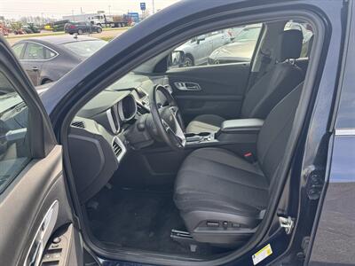 2017 Chevrolet Equinox LT - Photo 7 - Schoolcraft, MI 49087