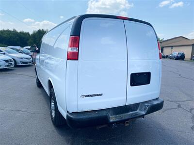 2020 Chevrolet Express 2500   - Photo 7 - Schoolcraft, MI 49087